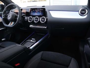 Mercedes GLA 250e — photo 3