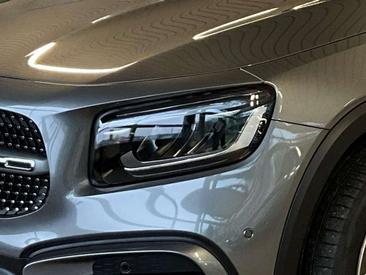 Mercedes GLB 180 — photo 6
