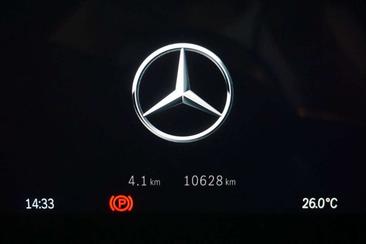 Mercedes EQB 250 — photo 11