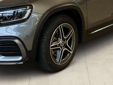 Mercedes GLB 180 — photo 7