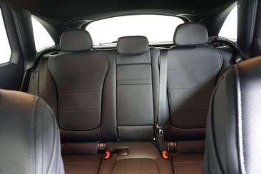 Mercedes GLC 220 D — photo 10