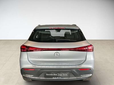 Mercedes EQA 250