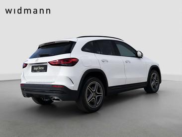 Mercedes GLA 200 — photo 3