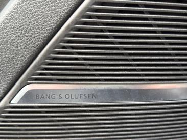 Audi Q7 50 TDI Quattro — photo 21