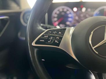 Mercedes Classe C Berline 300 E — photo 27