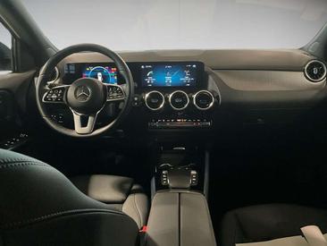 Mercedes GLA 200 — photo 7