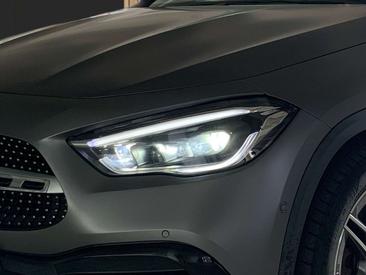 Mercedes GLA 250e — photo 4