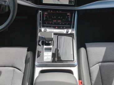 Audi Q7 TFSI E E Quattro — photo 7