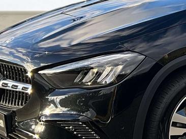 Mercedes GLA 200 — photo 10