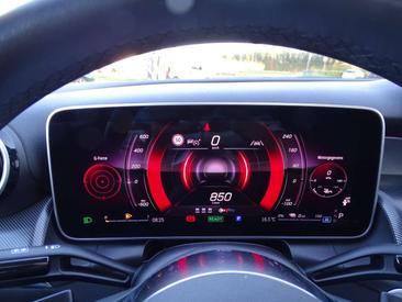Mercedes GLC 300 De — photo 9