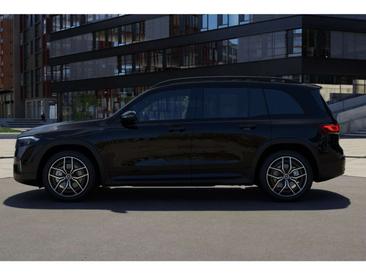 Mercedes EQB 300 4MATIC — photo 3