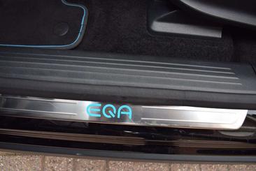 Mercedes EQA 250 — photo 13