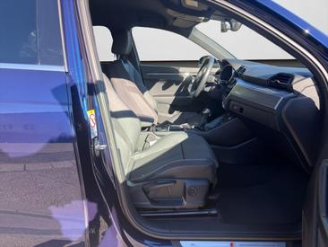 Audi Q3 TFSI E 45 E — photo 4