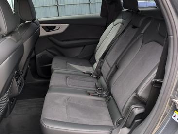 Audi Q7 TFSI E E Quattro — photo 17