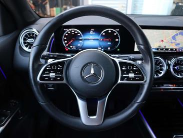Mercedes EQB 250 — photo 13
