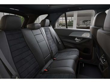 Mercedes GLE 450 D — photo 9