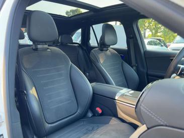 Mercedes GLC 220 D — photo 18