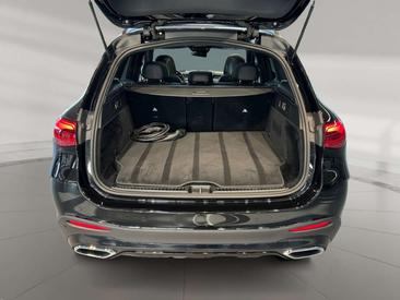 Mercedes GLC 300 De — photo 20