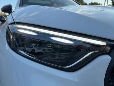 Mercedes GLC 220 D — photo 20