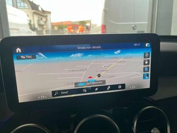 Mercedes GLC 220 — photo 14