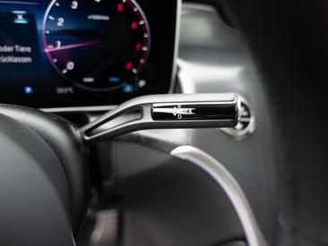 Mercedes GLC 300 De — photo 18
