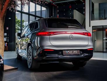 Mercedes EQS 450+ AMG Line — photo 3