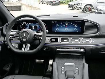 Mercedes GLE 300 Night Edition — photo 8