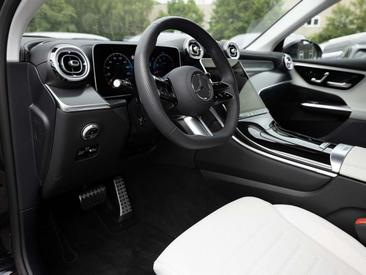 Mercedes GLC 300 De — photo 20