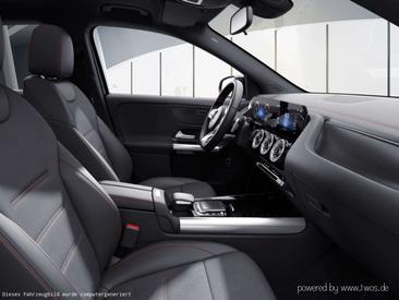 Mercedes EQA 300 4MATIC — photo 22