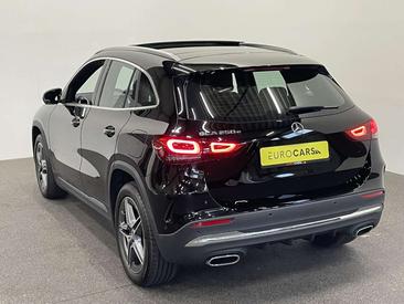 Mercedes GLA 250 AMG Line — photo 10