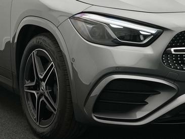 Mercedes GLA 220 AMG Line — photo 9