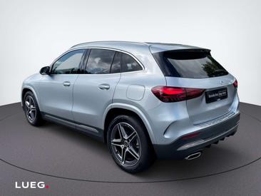 Mercedes GLA 200 — photo 3