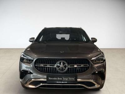 Mercedes GLA 200