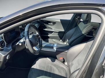 Mercedes Classe C Berline 300 E — photo 10