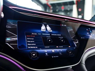 Mercedes EQS 450+ AMG Line — photo 22