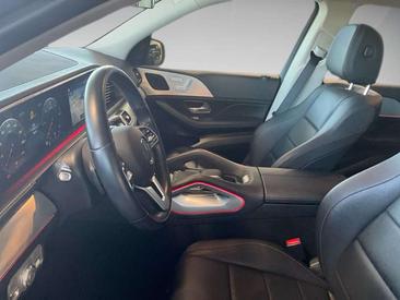 Mercedes GLE 300 D 4MATIC — photo 9