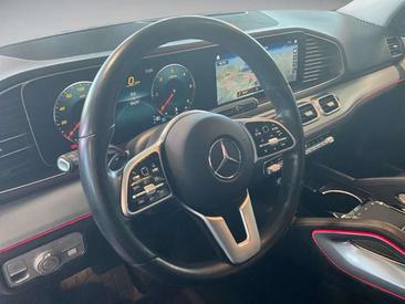 Mercedes GLE 300 D 4MATIC — photo 10