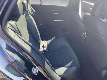 Mercedes Classe C Berline 300 E — photo 13