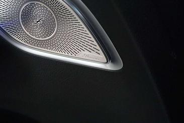 Mercedes EQE Berline 350 — photo 10