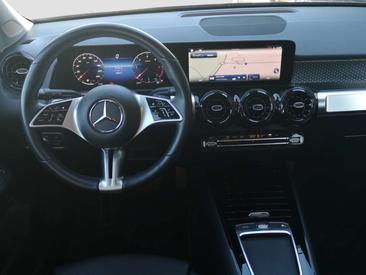 Mercedes GLB 200d — photo 9