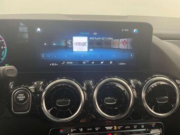 Mercedes GLA 250 AMG Line — photo 30
