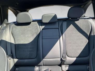Mercedes Classe C Berline 300 E — photo 16