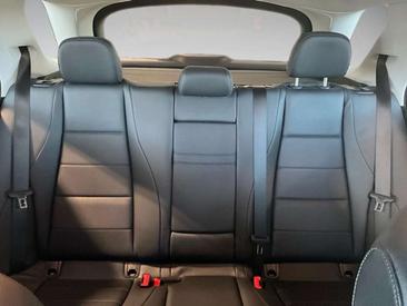 Mercedes GLE 300 D 4MATIC — photo 14