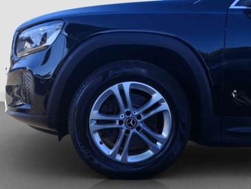 Mercedes GLB 200d — photo 19