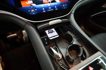 Mercedes EQS 450+ AMG Line — photo 45