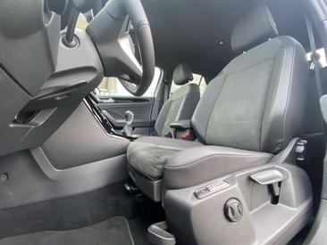 Volkswagen T-Roc 1.5 TSI — photo 8