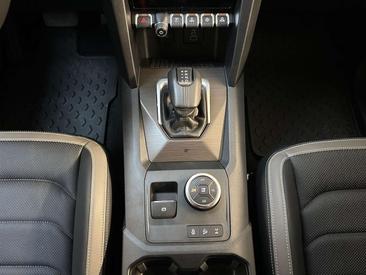 Volkswagen Amarok Van 2.0 BiTDI 4MOTION — photo 14