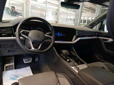 Volkswagen Touareg 3.0 V6 TDI 286 — photo 9