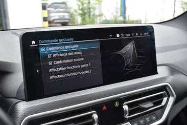 BMW X3 XDrive30e — photo 21
