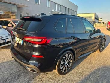 BMW X5 XDrive25d — photo 8